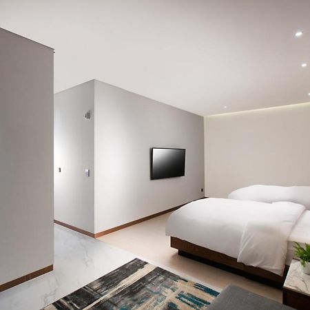 N Bridge Hotel Jeon Ju Jeonju Exterior photo